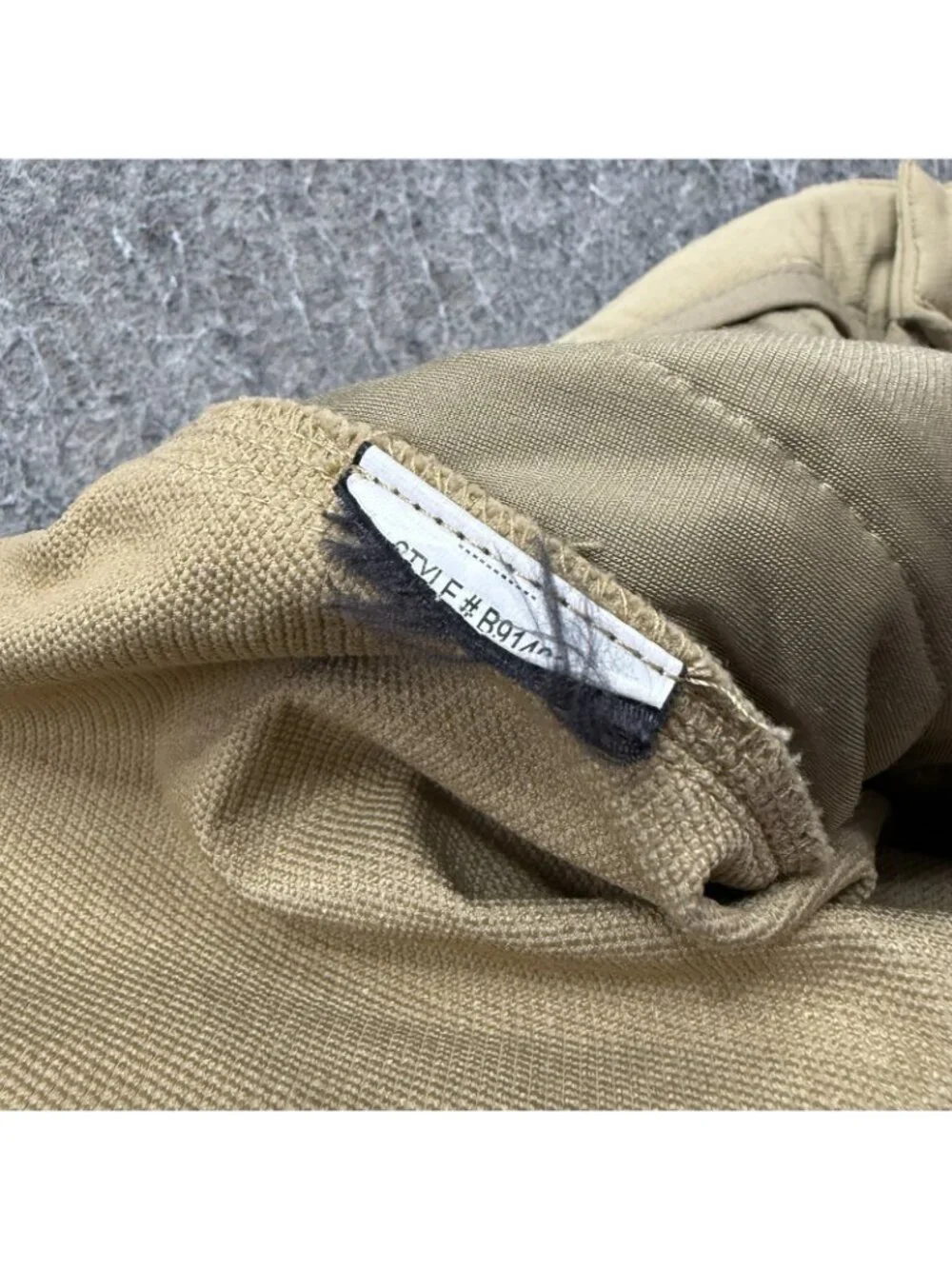 Marmot Cargo Hiking Pants Men L Khaki Beige Ankle Zip Adjustable Nylon 32